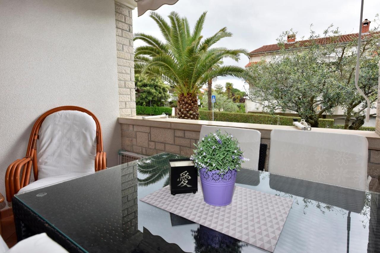 Apartments Lavizatic Poreč Extérieur photo